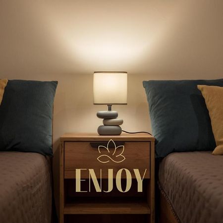 Enjoy Flat By Tonsdeverde Braga Ngoại thất bức ảnh
